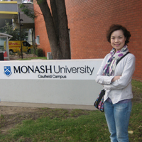 莫纳什大学