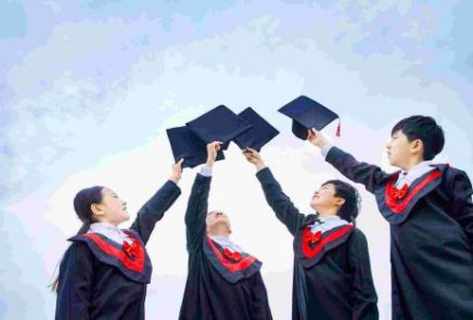 加拿大留学
